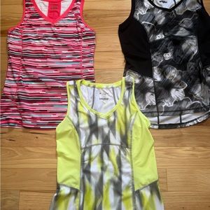 Tek Gear workout Tank Tops, never worn, brand new, excellent condition Size M